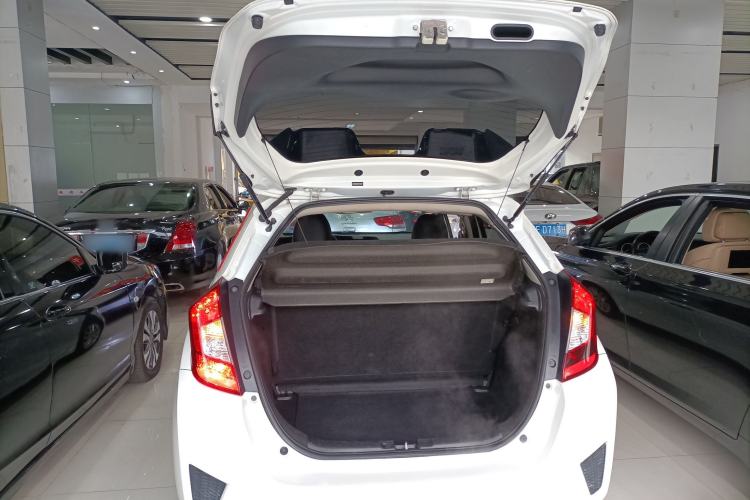 Used Honda Fit 2016 1.5L LX CVT Comfort Model
