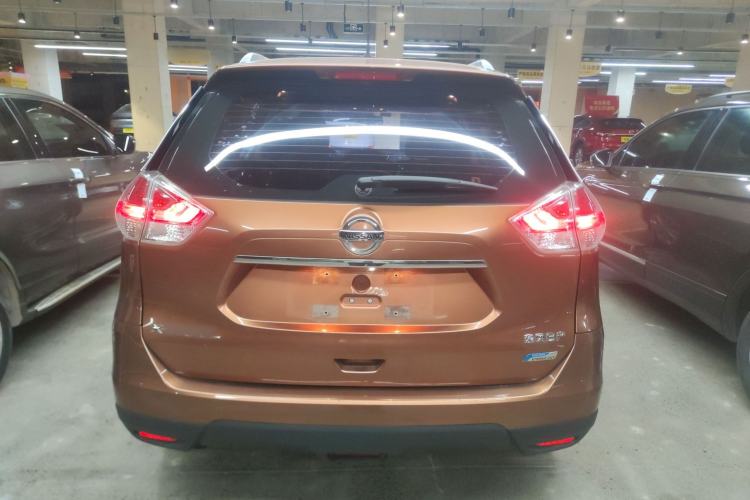 Used Nissan X-Trail 2014 2.0L CVT Comfort Edition 2WD
