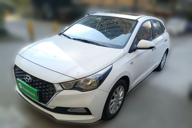 Used Hyundai Verna RV 2017 1.4L Automatic Sport Version National Emission Standard V