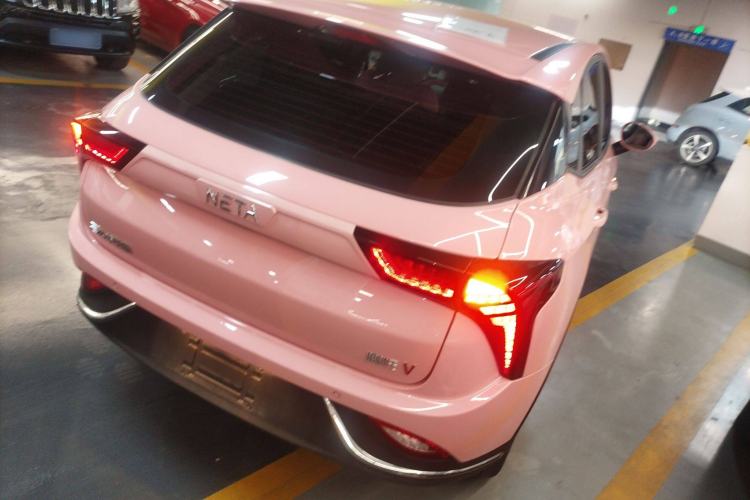 Used NETA V 2022 Chao 400 Lite Pink Custom Edition Rear Right 45 Deg