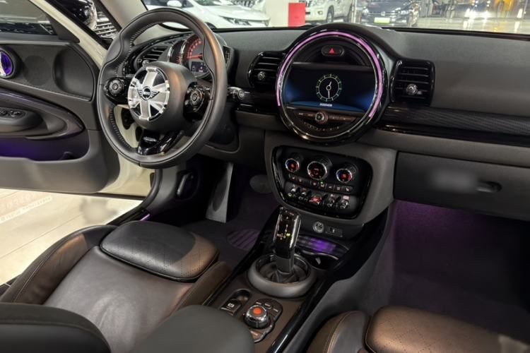 Used MINI Clubman 2019 1.5T COOPER Connoisseur Interior 1