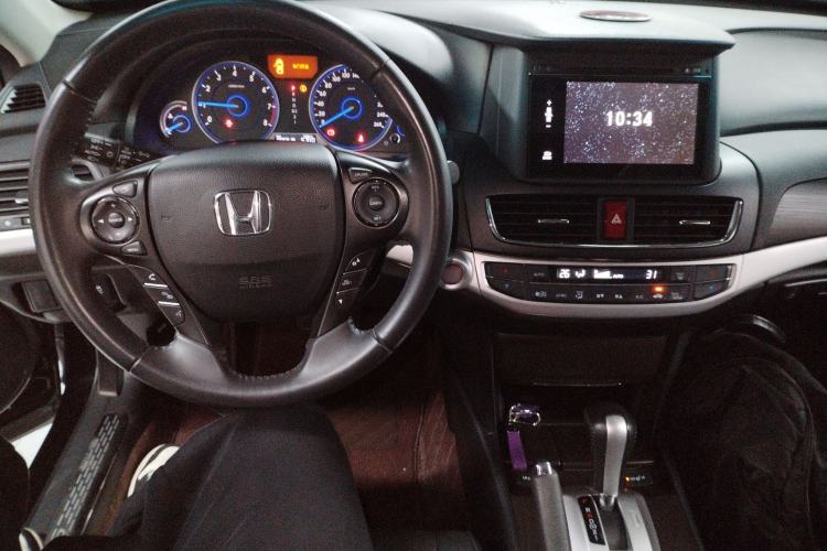 Used Honda Crosstour 2016 2.4L Luxury Edition