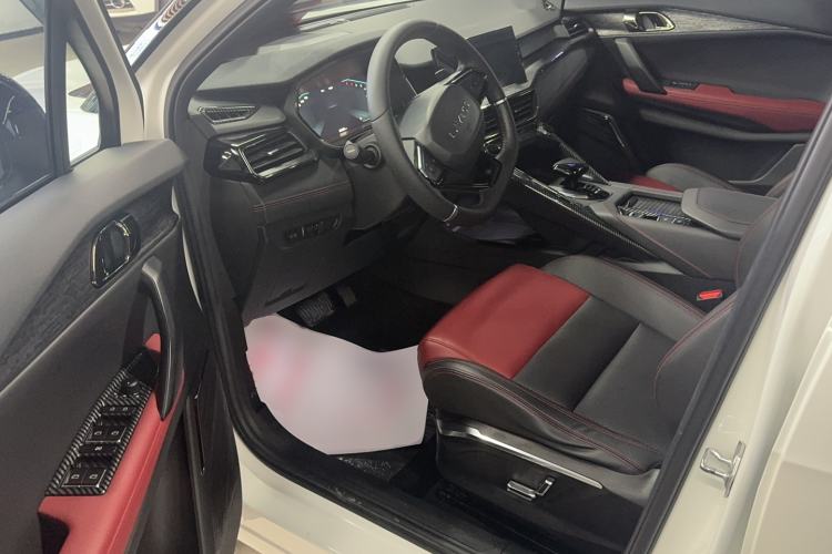 Used Lynk & Co 06 2020 1.5T JinPro model
