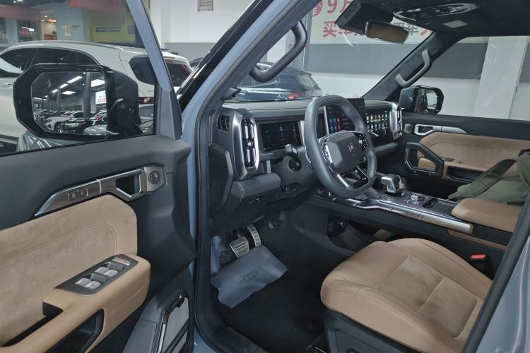 Used JETOUR Traveler 2023 2.0T All-Wheel Drive CrossPRO+
