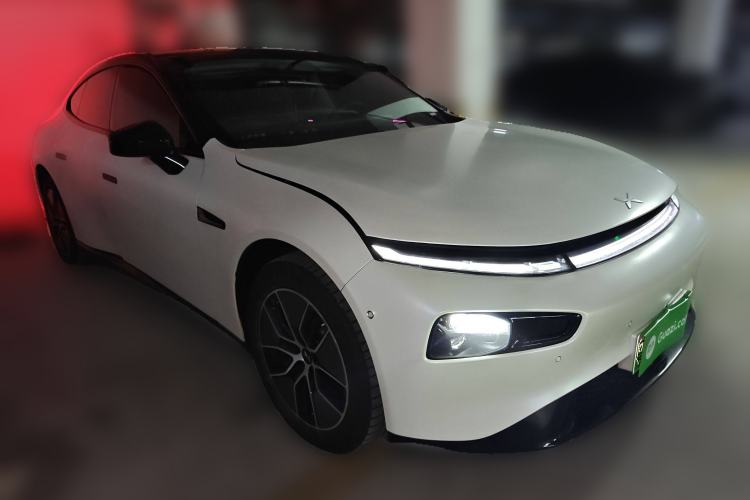 Used XPeng P7 2023 P7i 702 Max Front Right 45 Deg