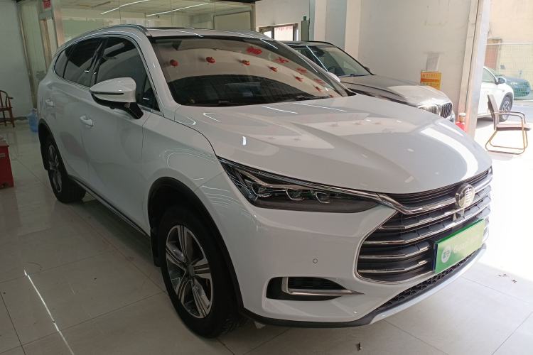 Used BYD Tang 2019 2.0T Automatic SmartConnect Luxury Edition 5 Seats China VI Standard