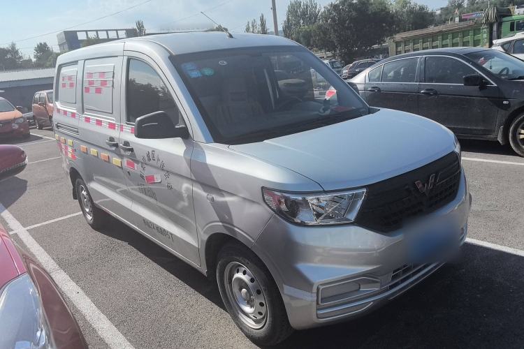 Used Wuling Hongguang V 2019 1.5L Base Window-Sealed Vehicle China VI LAR