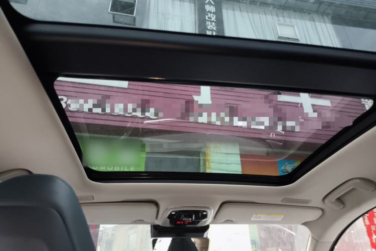 Used Lynk & Co 05 2020 2.0TD Two-Wheel Drive Shine Halo Headliner