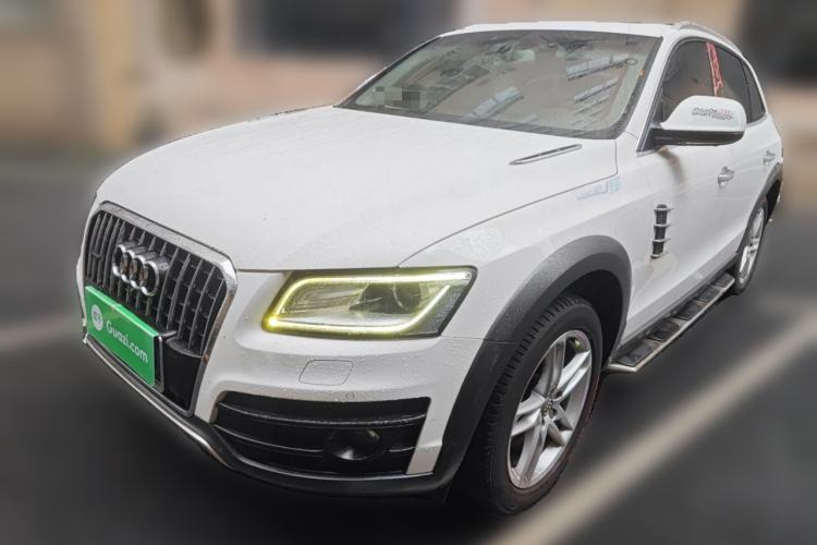 Used Audi Q5 2017 Plus 40 TFSI Technology Model
