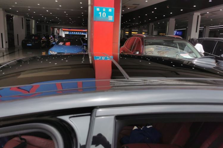 Used BMW 5 Series 2019 530Li Leading Model M Sport Package Roof