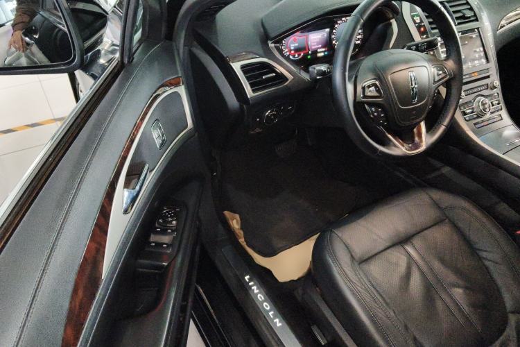 Used Lincoln MKZ 2017 2.0T Luxury Edition