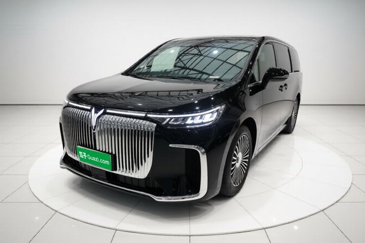 Used VOYAH Dream 2025 PHEV Four-Wheel Drive Excellence Kunpeng Edition
