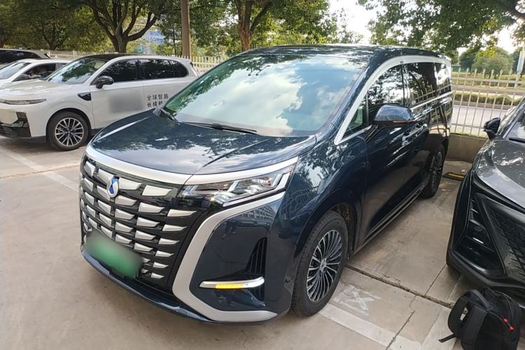 Used Denza D9 2022 DM-i 970 Four-Wheel Drive Prestige Model