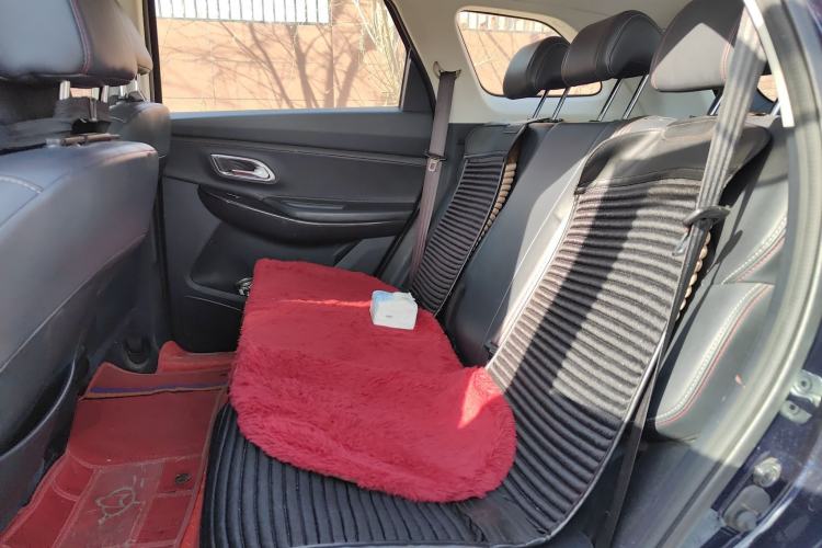 Used CHANGAN OSHAN X7 2021 1.5T Automatic Luxury Model Left Rear Seat