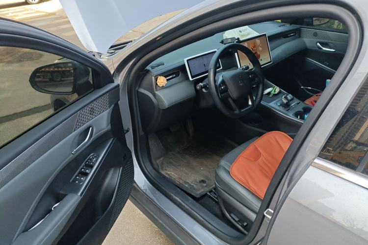 Used BYD Qin PLUS 2025 DM-i Smart Drive 120KM Superior Model