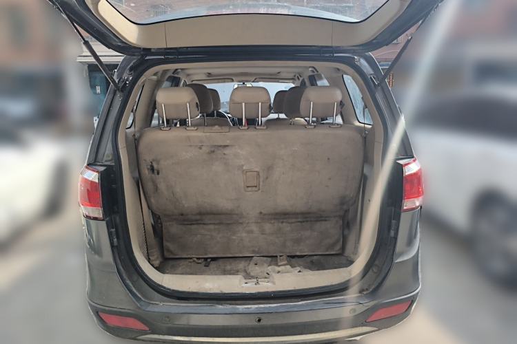 Used Baojun 730 2014 1.5L Manual Luxury Navigation ESP Version 7 Seats