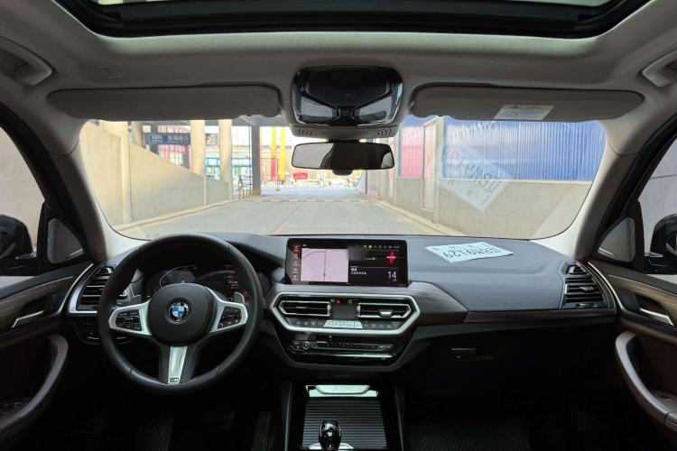 Used BMW X3 2022 xDrive30i Luxury Model M Night Sky Package Interior 1