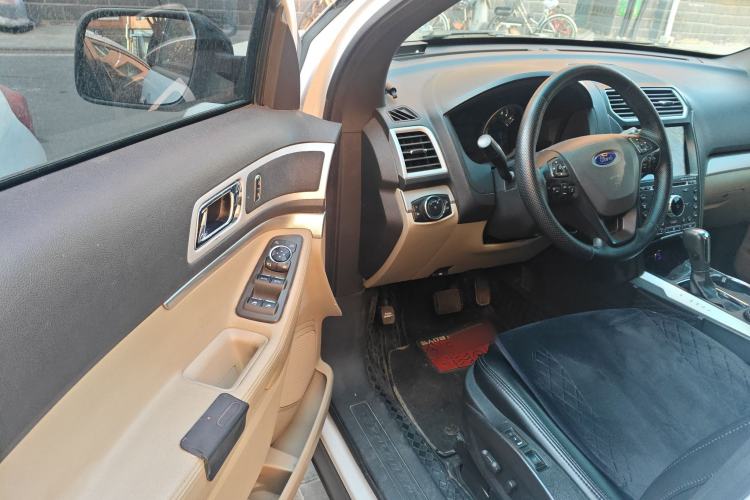 Used Ford Explorer 2014 2.0T AT Two-Wheel Drive U.S. Specification