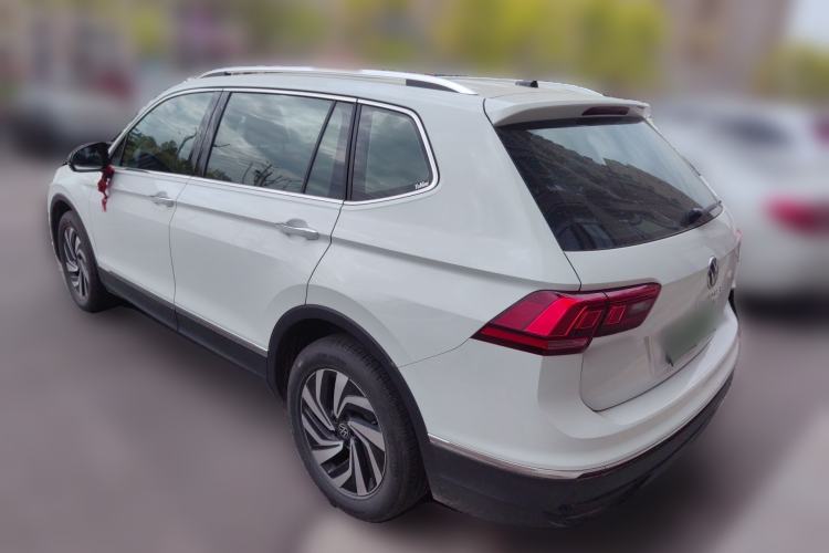 Used Volkswagen Tiguan L 2024 Outstanding Model 300TSI Automatic Two-Wheel Drive Longteng Edition Rear Left 45 Deg