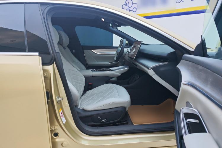 Used Qiyuan A07 2023 Range-Extended 200 Max
