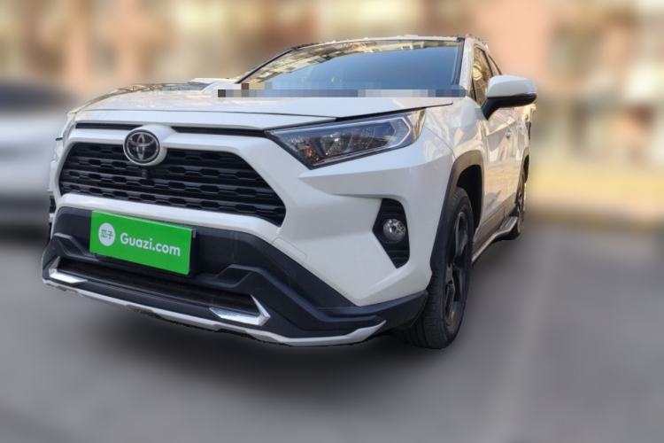 Used Toyota RAV4 2020 2.0L CVT Two-Wheel Drive Fashion Edition