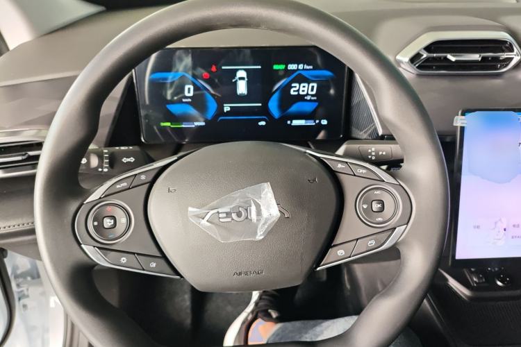 Used Dongfeng Aeolus SKY EV01 2025 530 km AIR Elite Edition