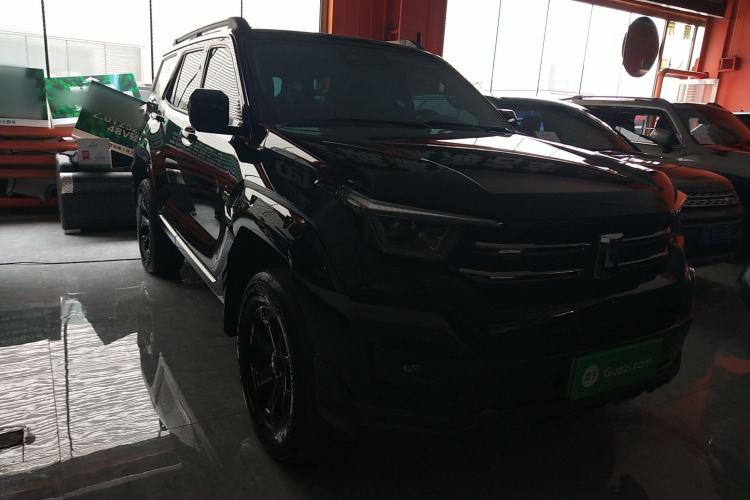 Used Tank 400 New Energy 2024 Hi4-T Off-Road Edition Front Right 45 Deg