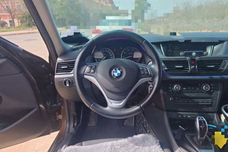 Used BMW X1 2014 sDrive18i Leading Model
