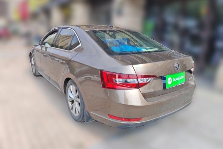 Used Skoda Superb 2016 TSI330 DSG Innovation Edition Rear Left 45 Deg