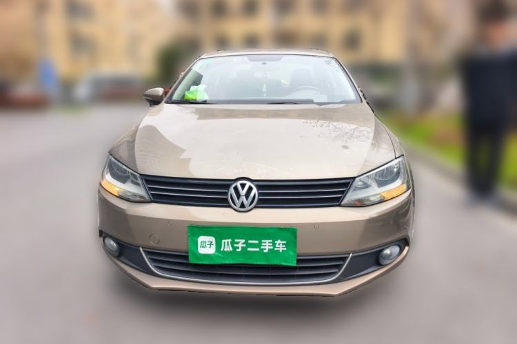 Used Volkswagen Sagitar 2014 Revised Version 1.4TSI Manual Luxury Edition
