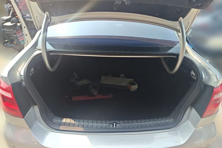 Used Volkswagen Bora 2014 1.6L Automatic Comfort Model Trunk