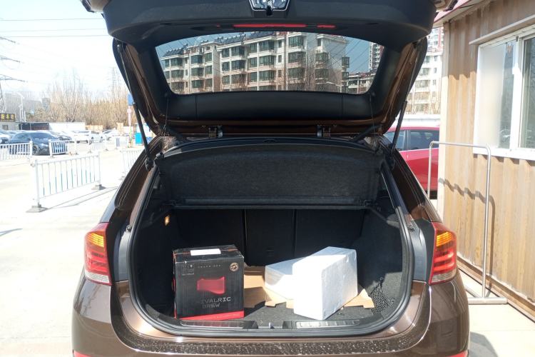 Used BMW X1 2014 sDrive18i Leading Model
