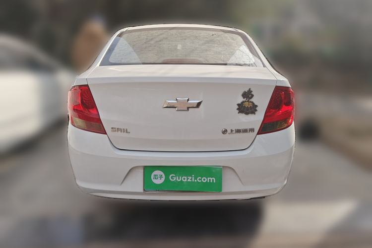 Used Chevrolet Sail 2013 Sedan 1.2L Manual Fashionable Happiness Edition
