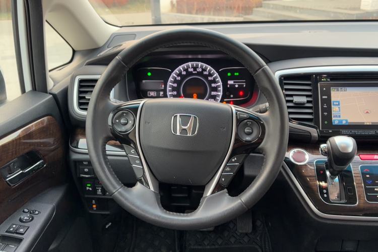 Used Honda Odyssey 2017 2.4L Supreme Edition