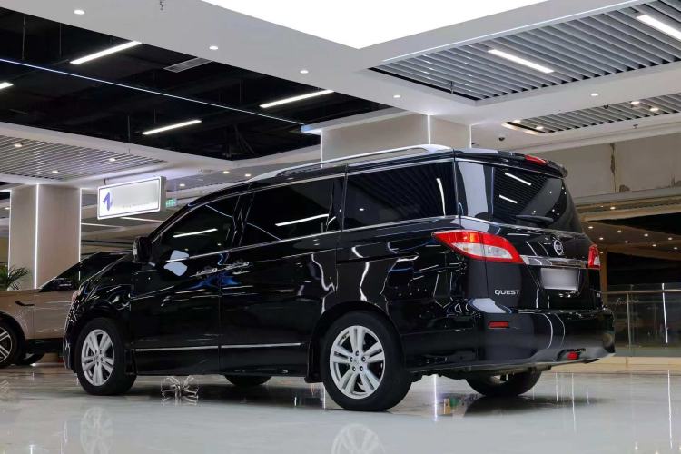 Used Nissan Quest 2015 3.5L SL
