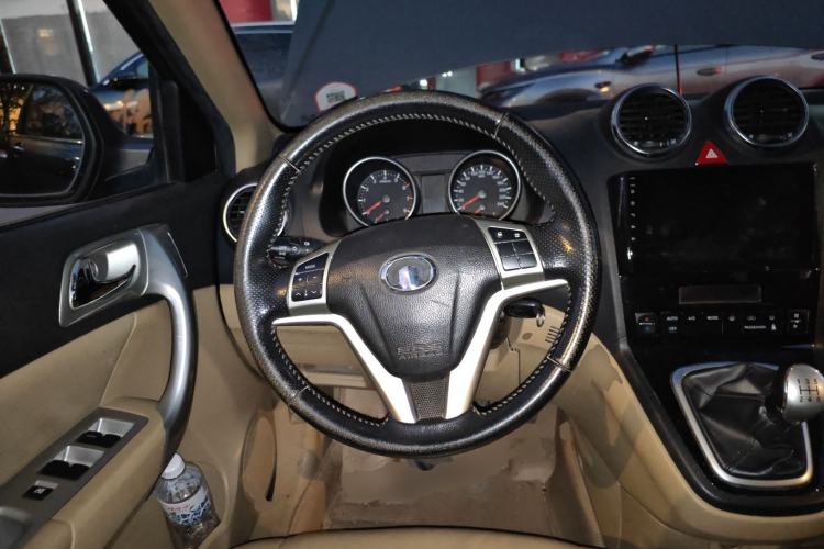Used Haval H6 2011 2.0L Manual Two-Wheel-Drive Prestige Version

