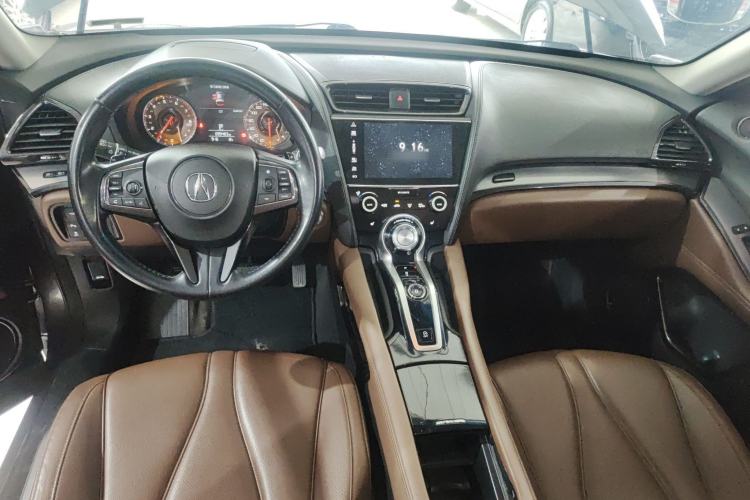 Used Acura CDX 2016 1.5T Two-Wheel Drive Deluxe Edition