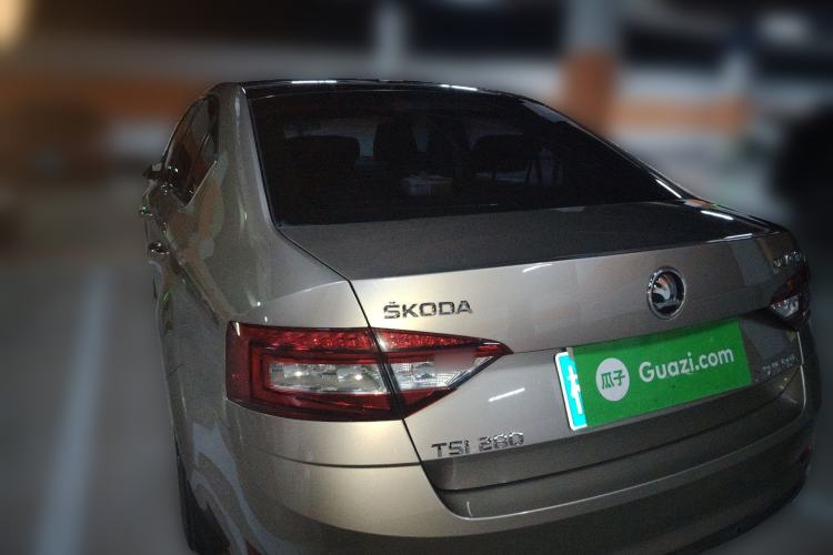 Used Skoda Octavia 2018 TSI280 DSG Luxury Edition