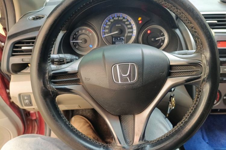 Used Honda City Classic 2012 1.5L manual Elite Edition Steering Wheel