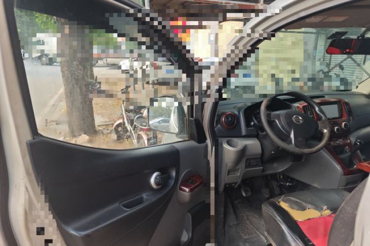 Used Nissan NV200 2012 1.6L 232 Seats Luxury Version Driver Seat