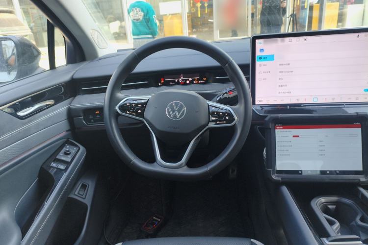 Used Volkswagen ID.7 VIZZION 2024 PRO Model Steering Wheel