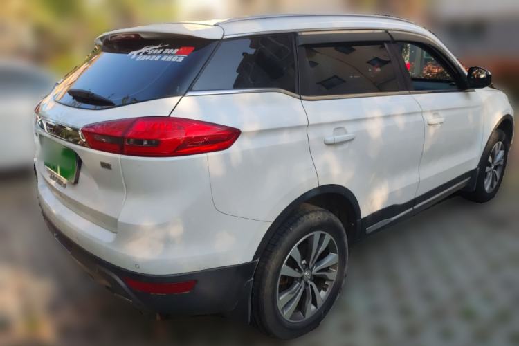 Used Geely Auto Emgrand X7 Sport 2016 2.0L Manual ZhiShang Version Rear Right 45 Deg