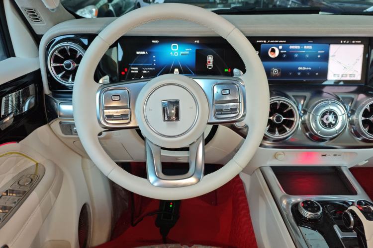 Used Cyberspace Tank 300 2021 2.0T Cyber Tank
