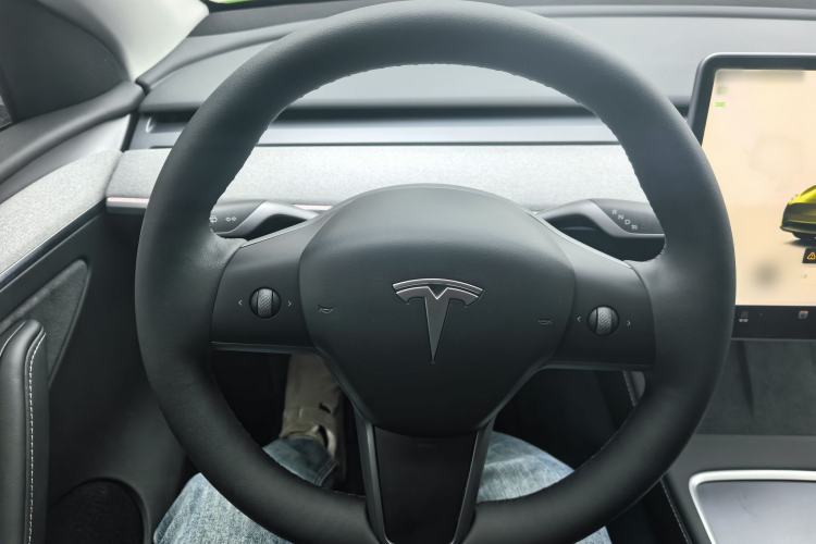 Used Tesla Model Y 2024 Rear-Wheel-Drive Version