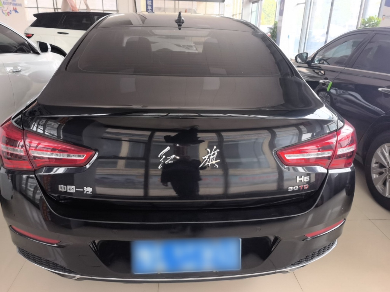 Hongqi H5 2022 Classic Model Facelift 1.5T DCT Qiyun Edition — снимка 3
