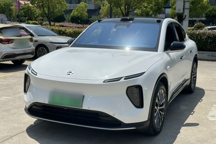 Used Nio EC6 2023 75 kWh