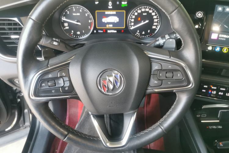 Used Buick Envision 2023 Encore Plus 652T Five-Seat Luxury Model Steering Wheel