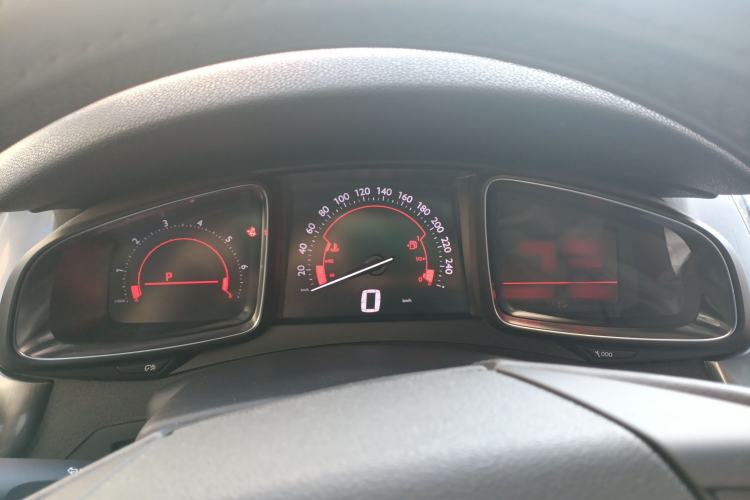 Used DS 5 2015 1.6T Elegant Edition THP160