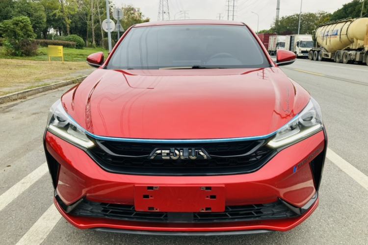 Used Dongfeng Aeolus Yixuan 2020 230T Automatic Dazzle Track Rider Edition
