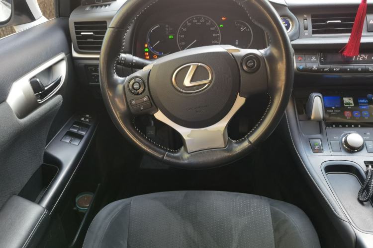 Used Lexus CT 2017 CT200h Elite Edition Monotone China VI
